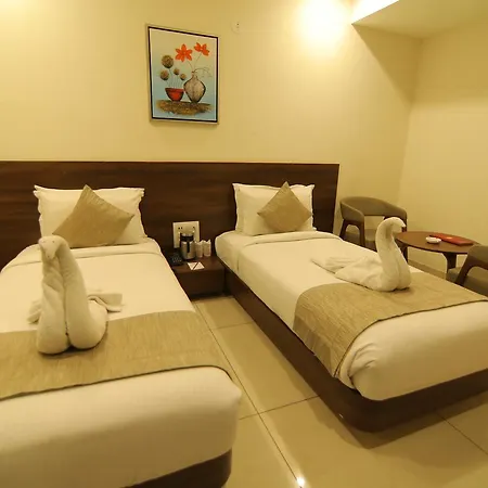 Jayson Metoda Hotel