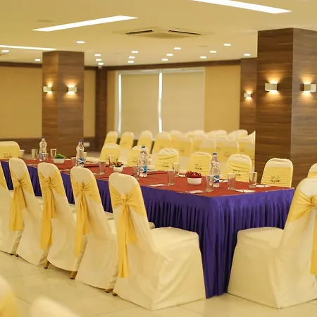 Jayson Metoda Hotel